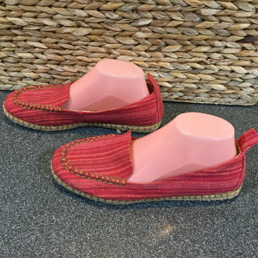 Born Red Espadrille Flats